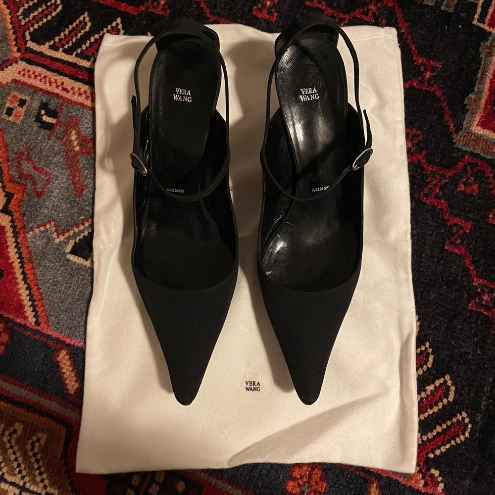 [39] VERA WANG Riky 50 Scarpa Black Crepe Satin Strappy Pointed Kitten Heel